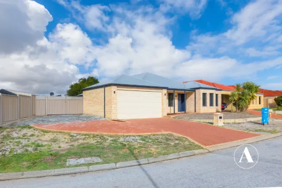 4 Karri Way, Thornlie, WA 6108