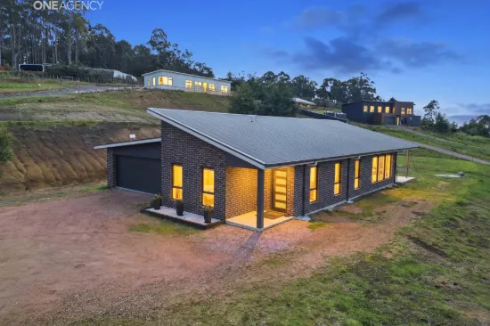 4 Kaths Way, Aberdeen, Tas 7310
