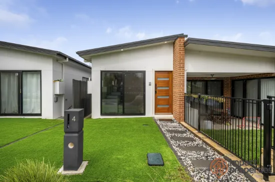 4 Keith Bain Crest, Whitlam, ACT 2611