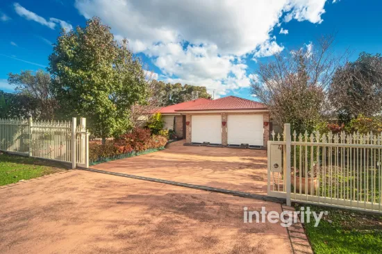 4 Kembla Close, Nowra, NSW 2541