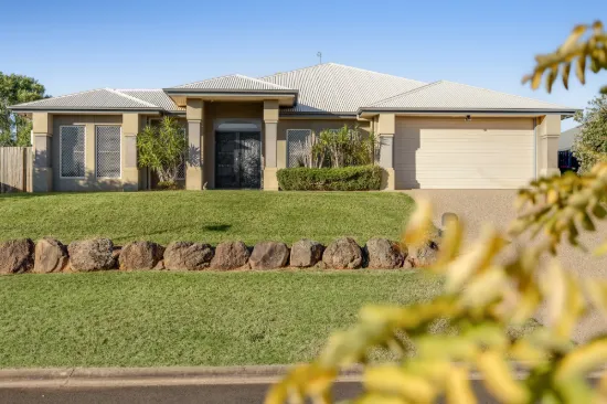 4 Kestrel Drive, Highfields, Qld 4352