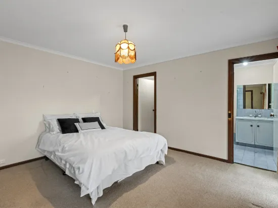 4 Kimberley Avenue, Modbury North, SA 5092-Image