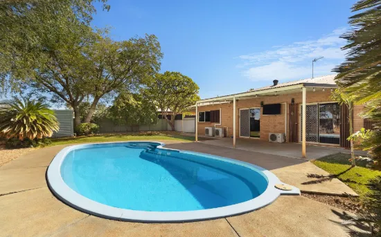 4 Knight Place, Nickol, WA 6714