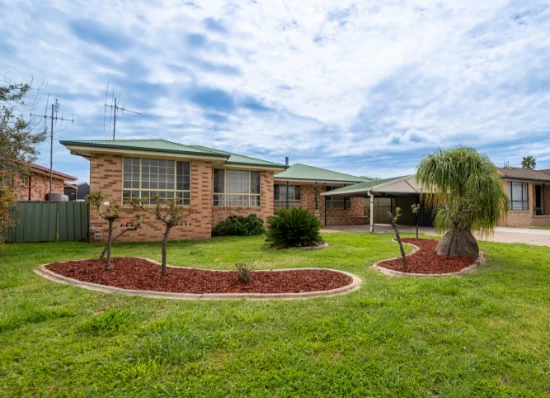4 Koala Place, Forbes, NSW 2871