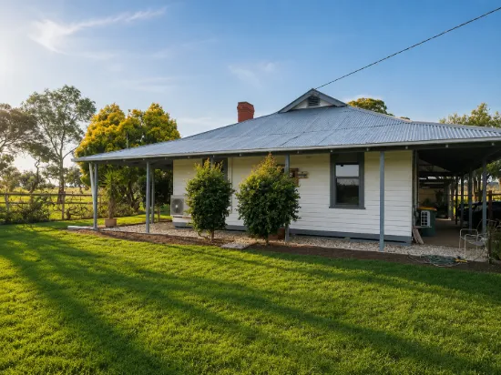 4 Kow Swamp Road, Leitchville, Vic 3567