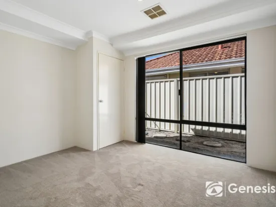 4 Laguardia Loop, Port Kennedy, WA 6172-Image