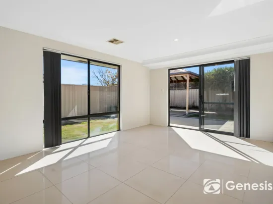 4 Laguardia Loop, Port Kennedy, WA 6172-Image