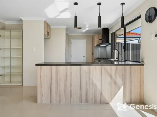 4 Laguardia Loop, Port Kennedy, WA 6172-Image