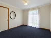 4 Lauren Square, Pakenham, Vic 3810-Image