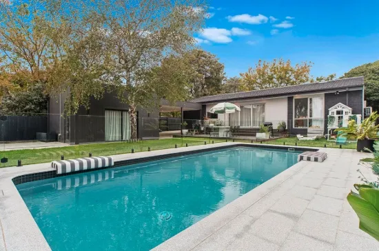 4 Lawson Avenue, Frankston South, Vic 3199