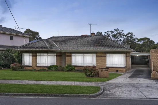 4 Lebanon Street, Strathmore, Vic 3041