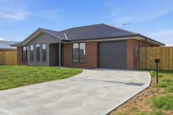 4 Lemnos Place, Brighton, Tas 7030