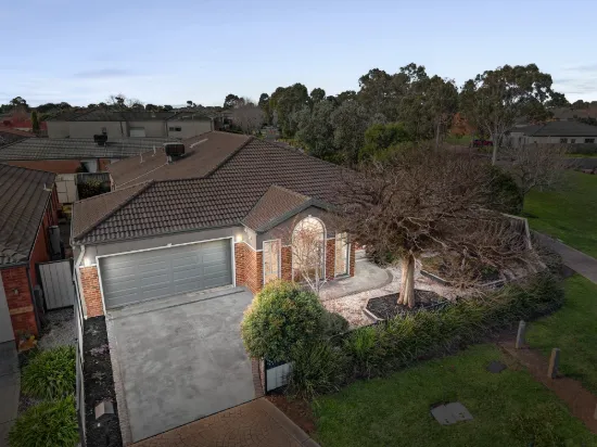 4 Lilly Pilly Close, Werribee, Vic 3030