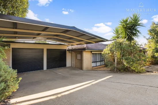 4 Lincoln Avenue, Tolland, NSW 2650