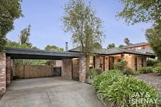 4 Little Boy Rise, Endeavour Hills, Vic 3802
