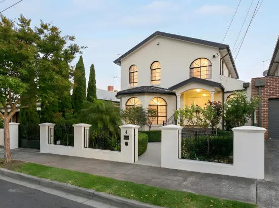4 Livingstone Parade, Preston, Vic 3072