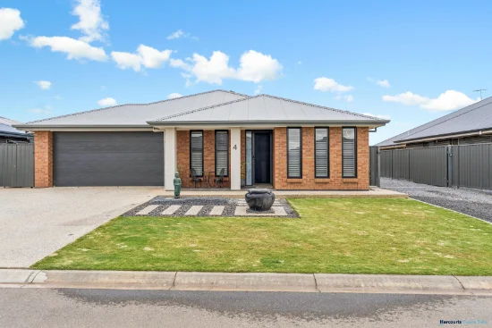 4 Locke Avenue, Two Wells, SA 5501