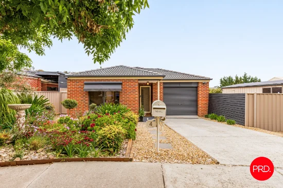 4 Lorna Court, White Hills, Vic 3550