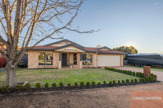 4 Lovely Close, Dunlop, ACT 2615