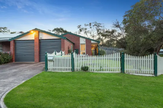 4 Macrosty Court, Frankston, Vic 3199