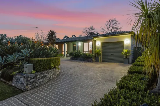 4 Mahogany Close, Cranebrook, NSW 2749
