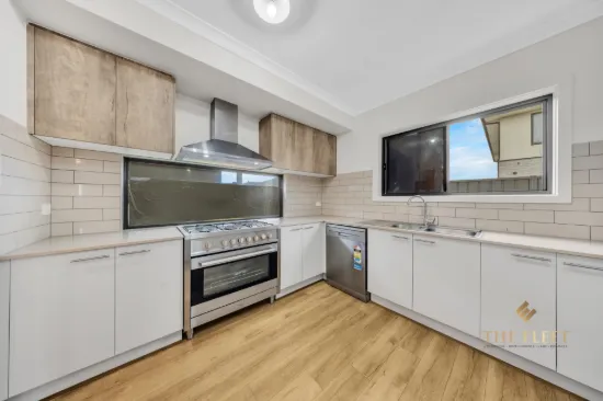 4 Mainland Way, Werribee, Vic 3030-Image