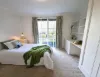 4 Malabar Court, Wheelers Hill, Vic 3150-Image