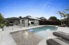 4 Manorwood Way, Berwick, Vic 3806-Image