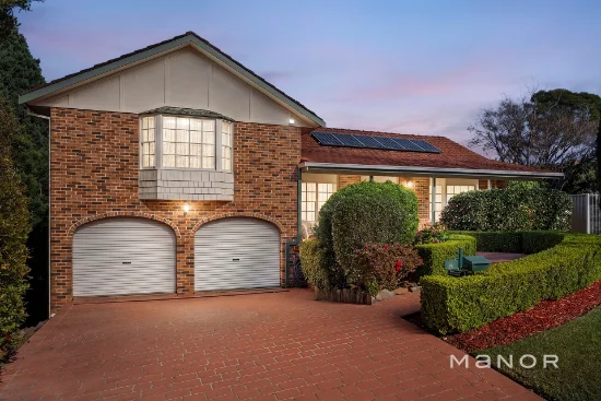 4 Mantillus Grove, Baulkham Hills, NSW 2153