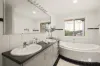 4 Maple Court, Carindale, Qld 4152-Image
