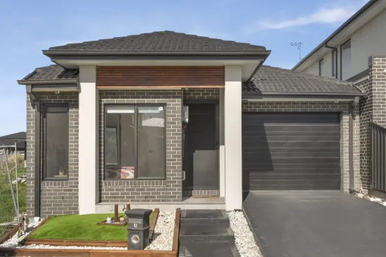 4 Mattina Circuit, Greenvale, Vic 3059