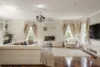 4 Maxwell Court, Toorak, Vic 3142-Image