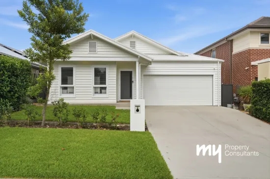 4 McGregor Way, Spring Farm, NSW 2570
