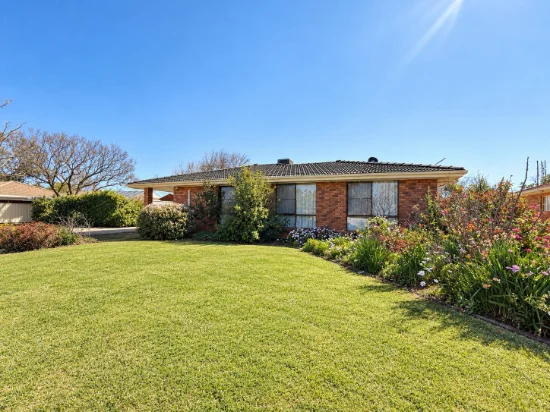 4 Meadowbank Drive, Dubbo, NSW 2830