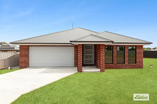4 Melba Court, Howlong, NSW 2643
