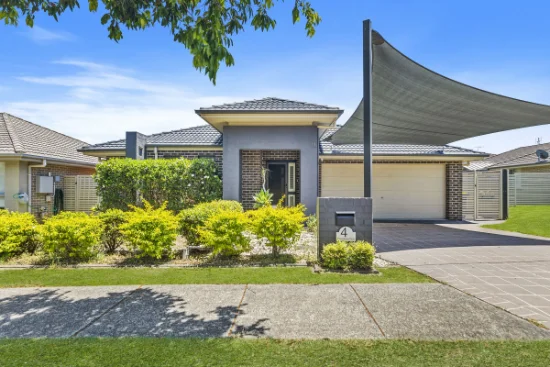 4 Merimbula Place, Woongarrah, NSW 2259