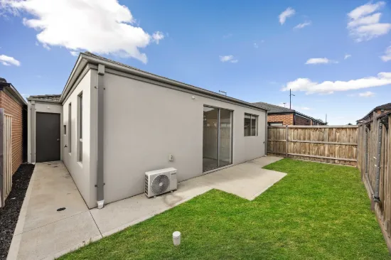 4 Metroon Drive, Weir Views, Vic 3338-Image
