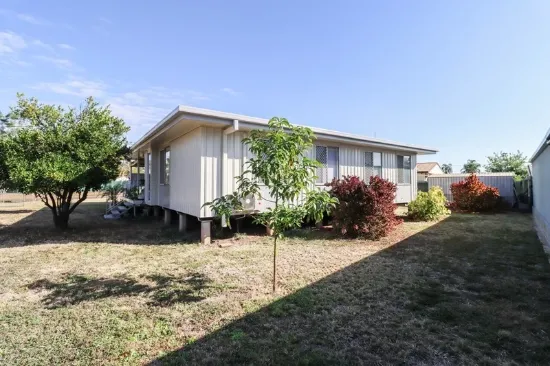 4 Milne Bay Road, Mount Isa, Qld 4825