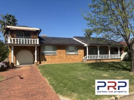 4 Mona Street, Forbes, NSW 2871 - For Sale