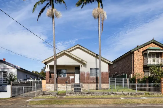 4 Mons Street, Canterbury, NSW 2193