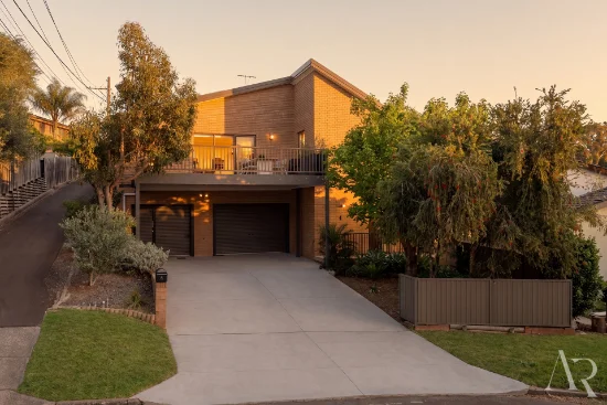 4 Nambucca Place, Padstow Heights, NSW 2211