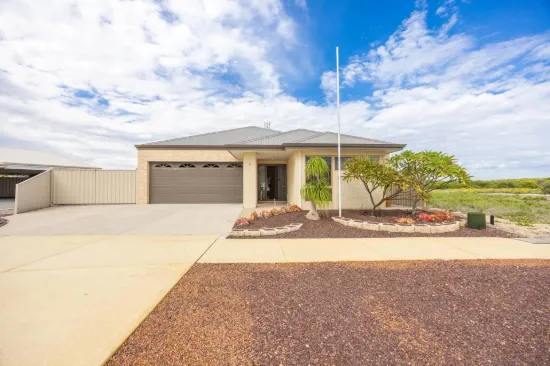 4 Newport Drive, Jurien Bay, WA 6516