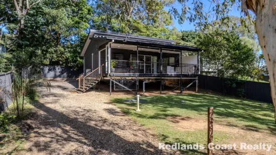 4 Niel St, Lamb Island, Qld 4184