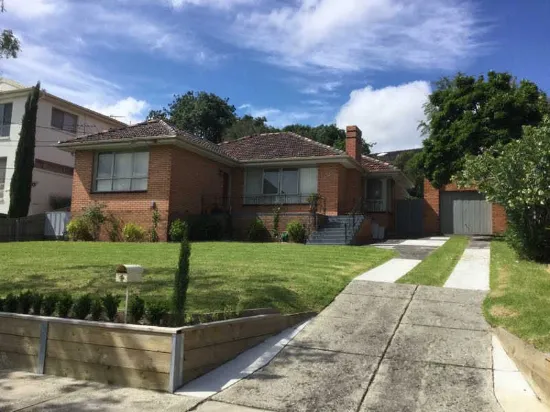 4 Oak Hill Road, Mount Waverley, Vic 3149
