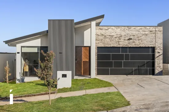 4 Orator Street, Denman Prospect, ACT 2611