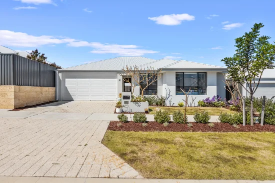 4 Owl Way, Eglinton, WA 6034