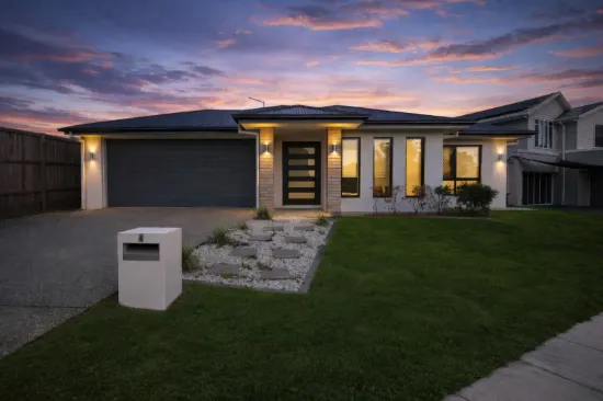 4 Palace Street, Greenbank, Qld 4124