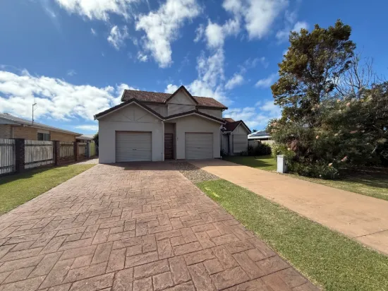 4 Palmer Avenue, Bargara, Qld 4670