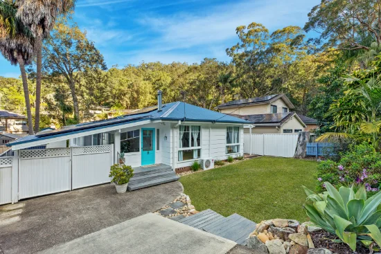 4 Palmtree Grove, Umina Beach, NSW 2257