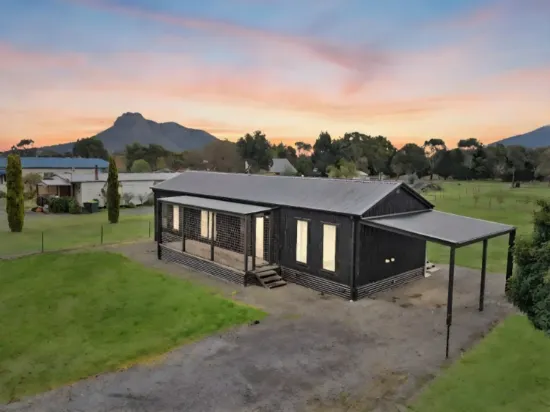 4 Parker Street, Dunkeld, Vic 3294